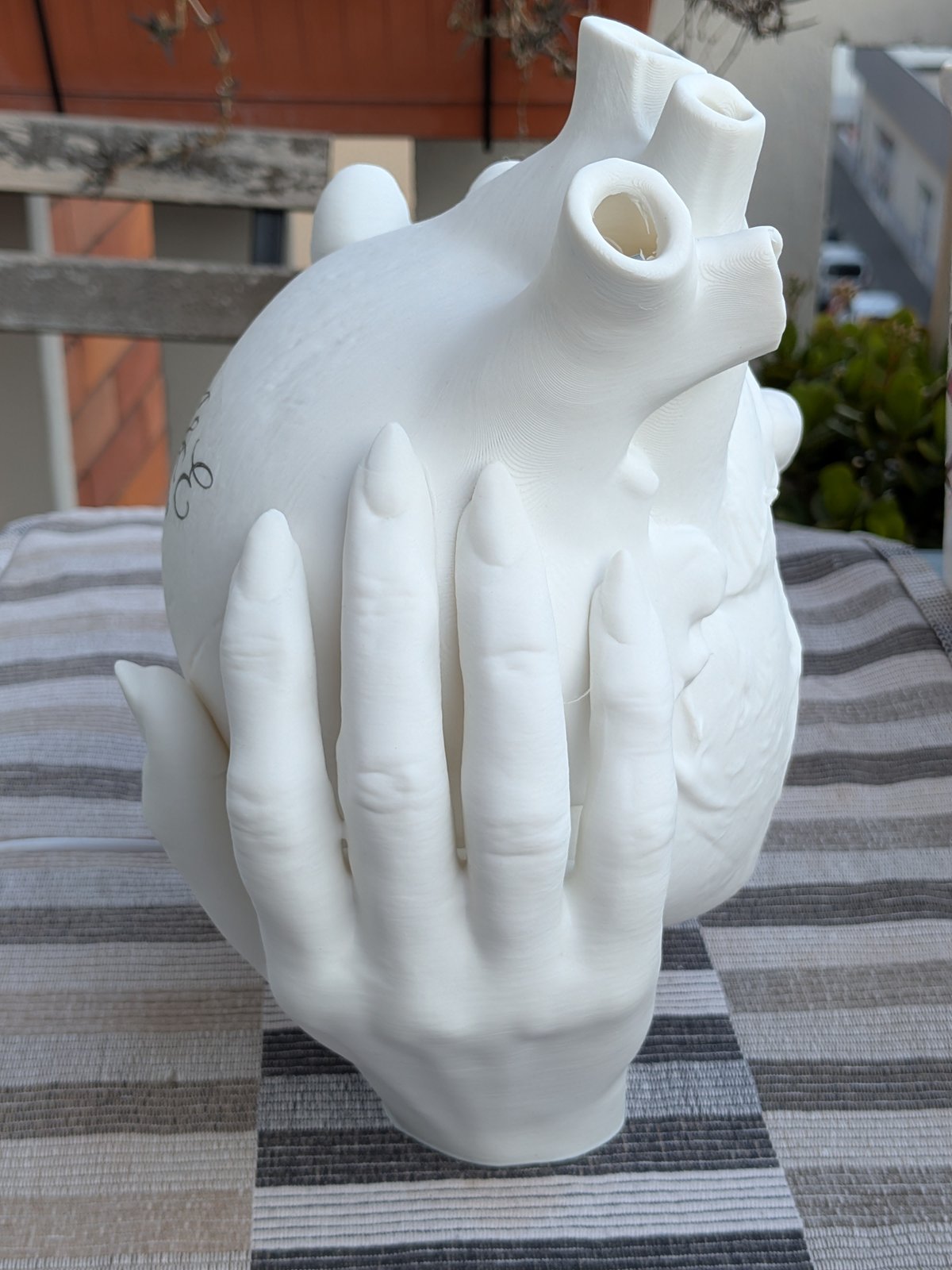 Lampada da comodino design cuore anatomico - lampada regalo originale per laurea dottore, san Valentino e anniversari - immagine 13