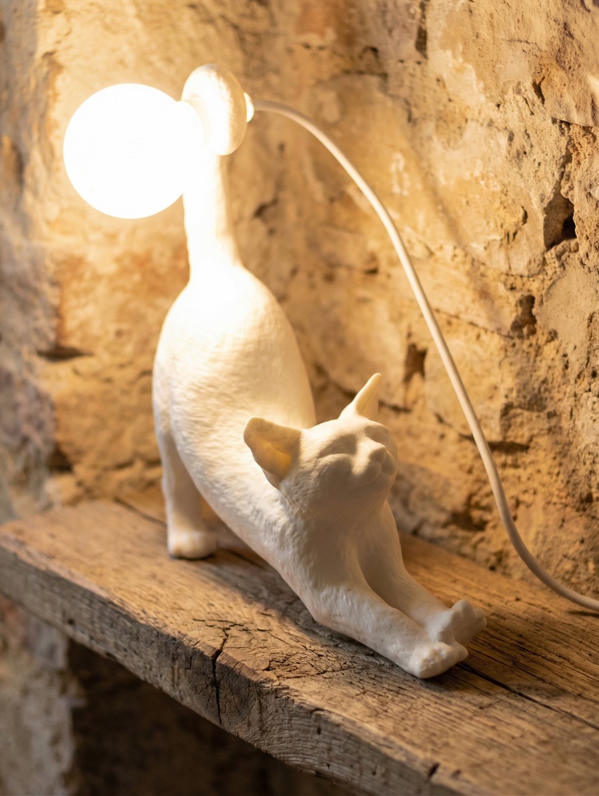 lampada-da-comodino-gatto-design-regalo-per-amante-gatti-idea-regalo-san-valentino_photos_1__photo_3