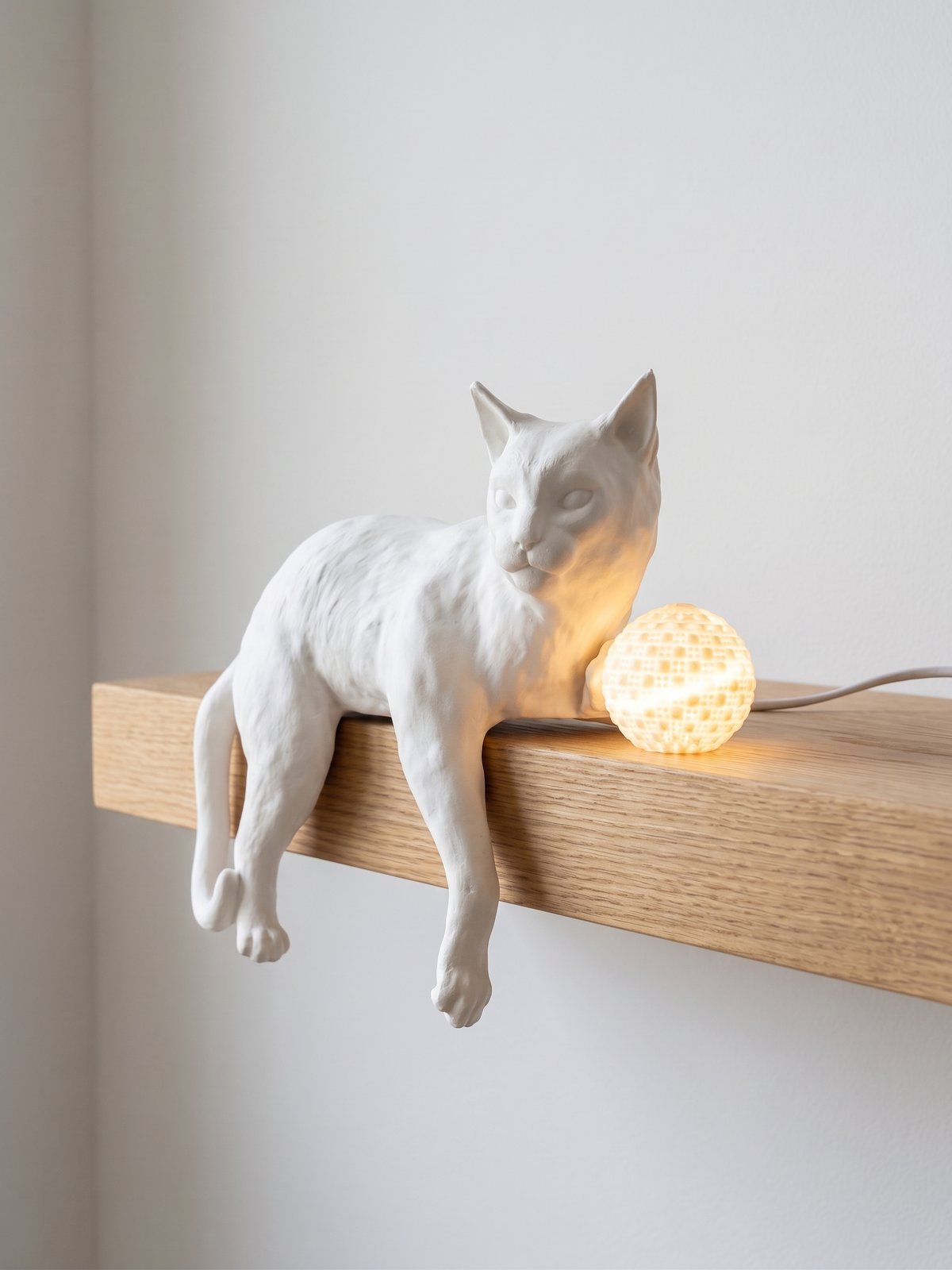 lampada-gatto-con-gomitolo-in-pla-elemento-d-arredo-artigianale_photos_2__photo_2